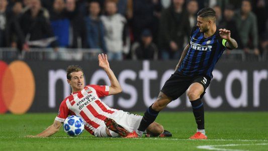 Icardi marcó el 2-1 definitivo del triunfo del Inter en Holanda frente al PSV