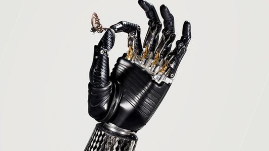 Una prótesis que se controla con la mente revoluciona la tecnología al mover dedos en forma separada