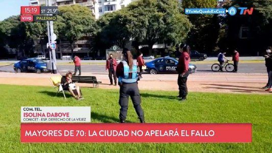 Coronavirus: operativo policial en los Bosques de Palermo por una jubilada que salió a tomar sol
