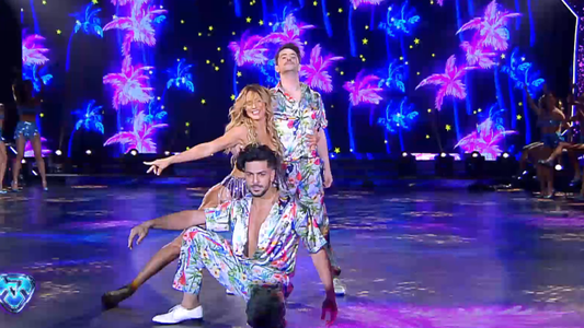 La increíble coreo de Flor Vigna en la Salsa de tres junto a Felipe Colombo y Facu Mazzei