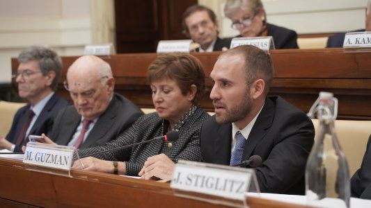 Guzmán pidió cooperación ante el G20 para reestructurar la deuda argentina