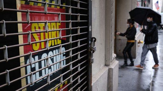 Estados Unidos, en recesión tras una caída récord de su economía por segundo trimestre consecutivo