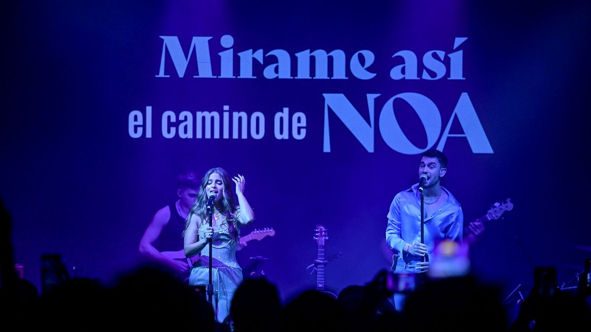 Noa Kirel y Agustín Bernasconi