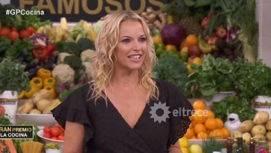 La reacción de Carina Zampini al look de Christian Petersen