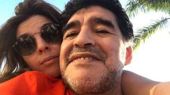 Después de ver a Benjamín, Diego Maradona se reencontró con Dalma