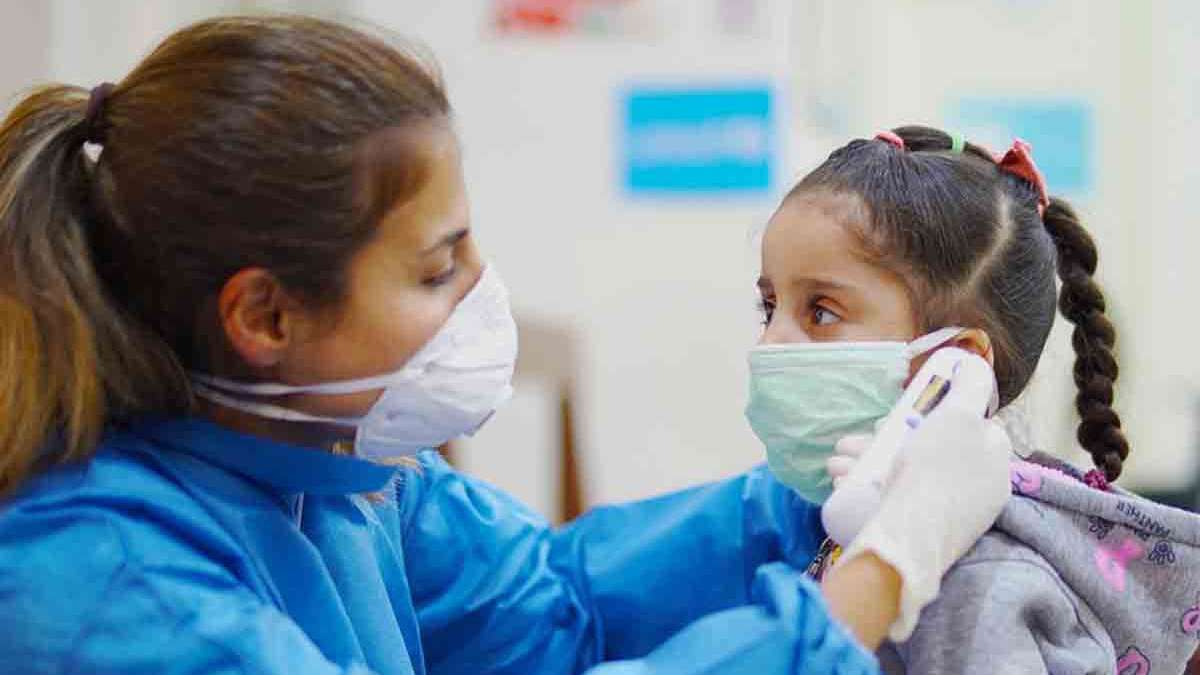 Cefalea, diarrea y vómitos: el Gobierno amplió la definición de caso sospechoso