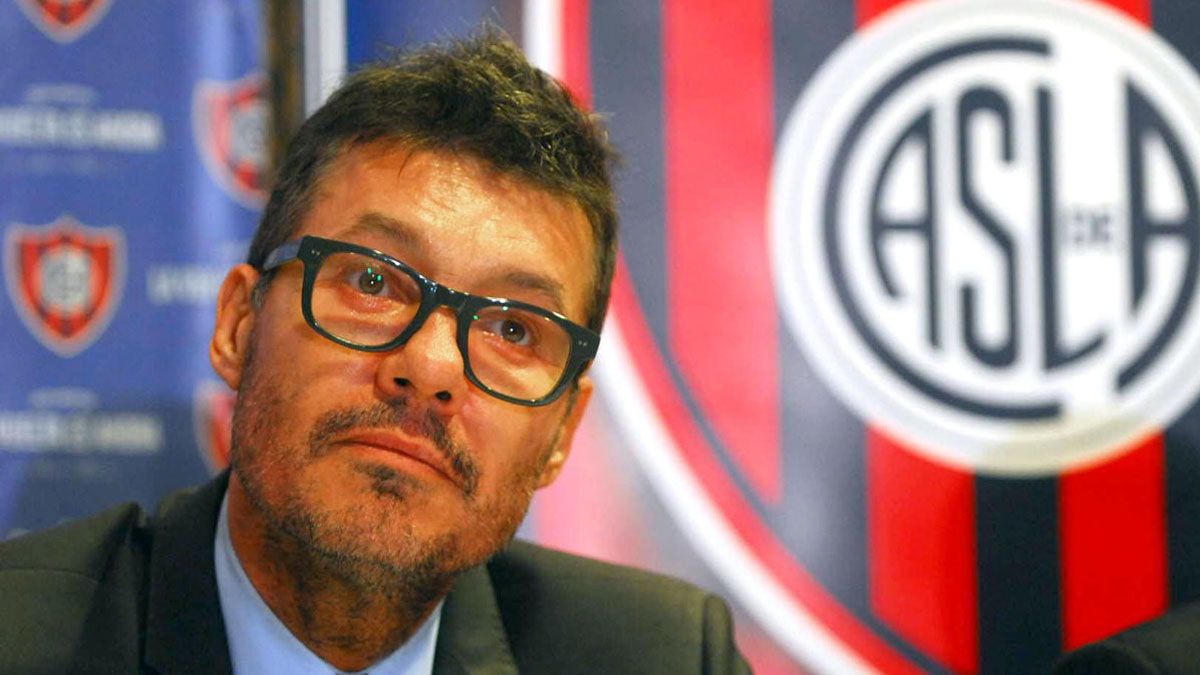 Marcelo Tinelli se tomará licencia como presidente de San Lorenzo.