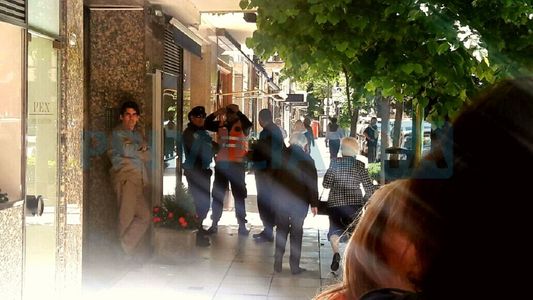 Escrache a Garfunkel y Vannucci por las fotos matando animales