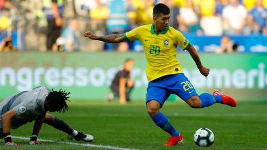 No look goal: Gallese cometió un blooper insólito y Firmino definió mirando para otro lado