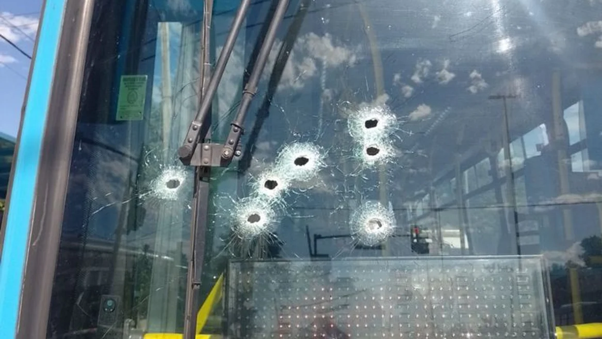 Paro de colectivos: no hubo heridos pese a los cuatro ataques que se registaron en Rosario (Foto: portal Rosario 3).