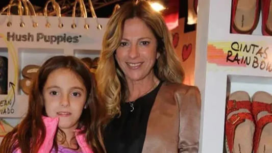 Cómo está hoy Antonia, la hija de Claudia Fontán: sus fotos a los 20 años