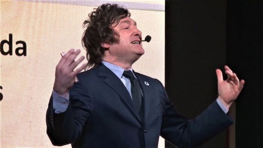 Javier Milei defendió a Bolsonaro: Lo muestran como el más malo del planeta, pero hizo algo justo