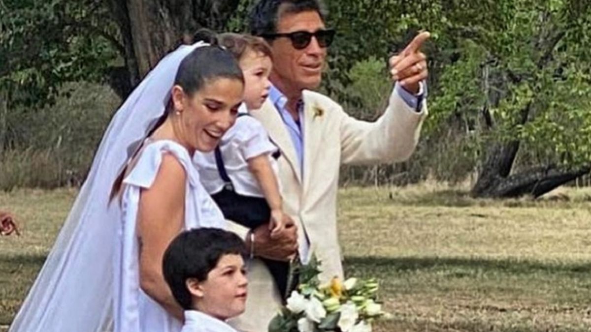 Nicolás Repetto se llenó de emoción al llevar a su hija Juana al altar: el video