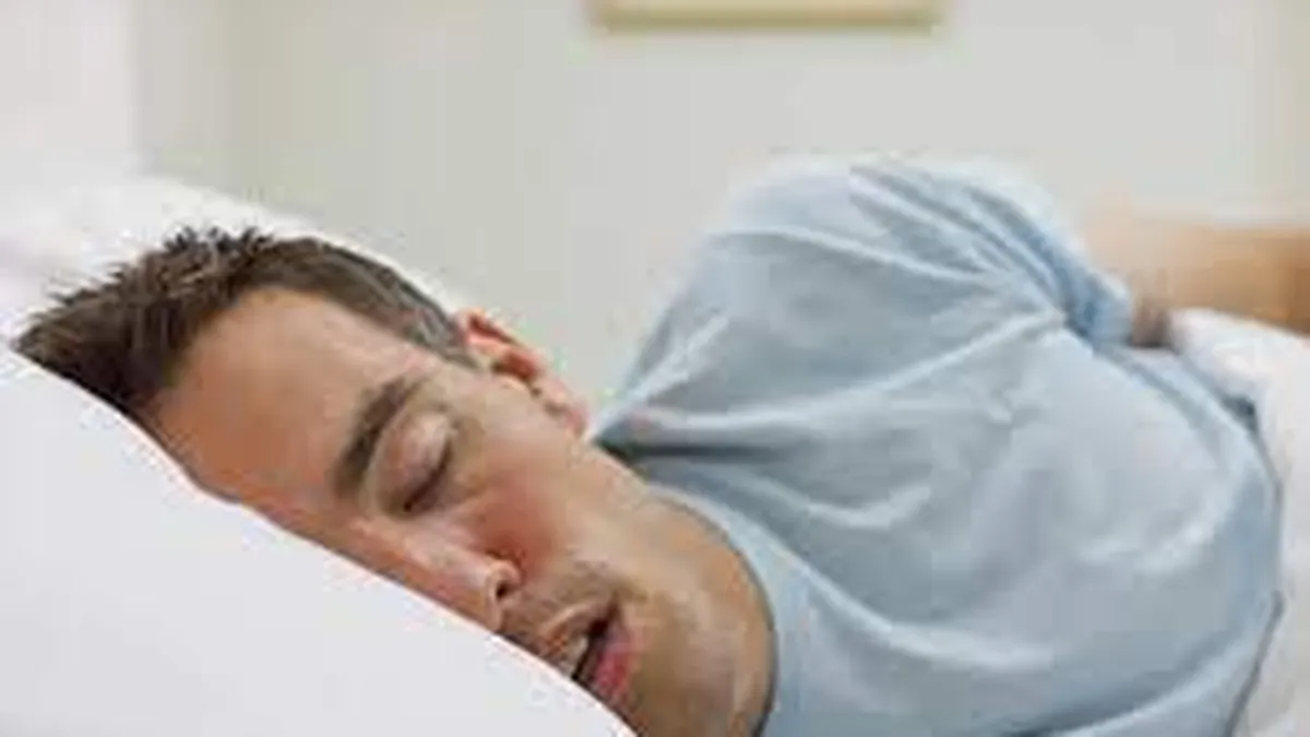 La apnea del sueño puede pasar desapercibida durante años. Afecta la respiración durante el descanso y está asociada a riesgos cardíacos y metabólicos.