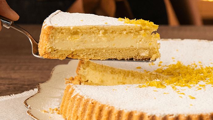 El paso a paso de una torta de ricota clásica que nunca falla