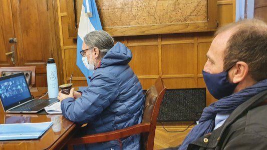 Basterra y cooperativistas lácteos analizaron medidas para fortalecer al sector