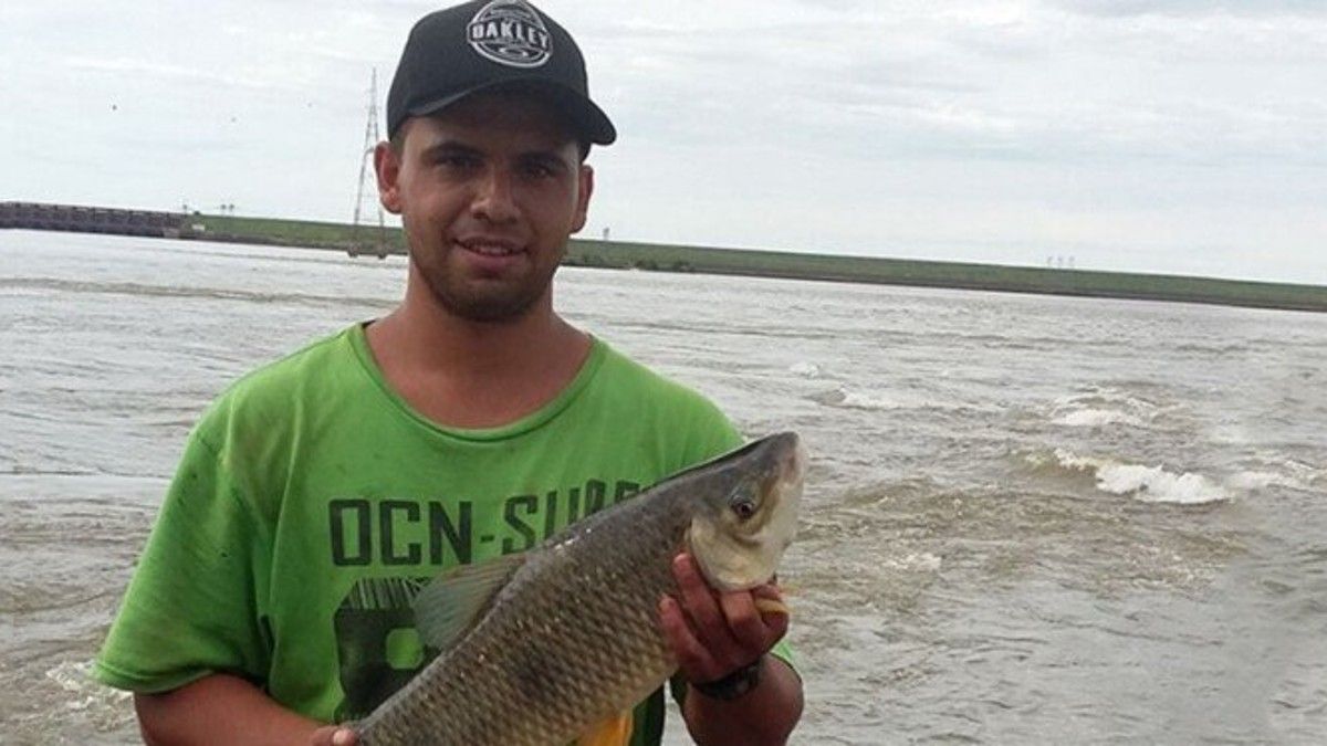 Tragedia en otra fiesta en el Ejército: a un cabo lo tiraron a una pileta sin agua y ahora pelea por su vida