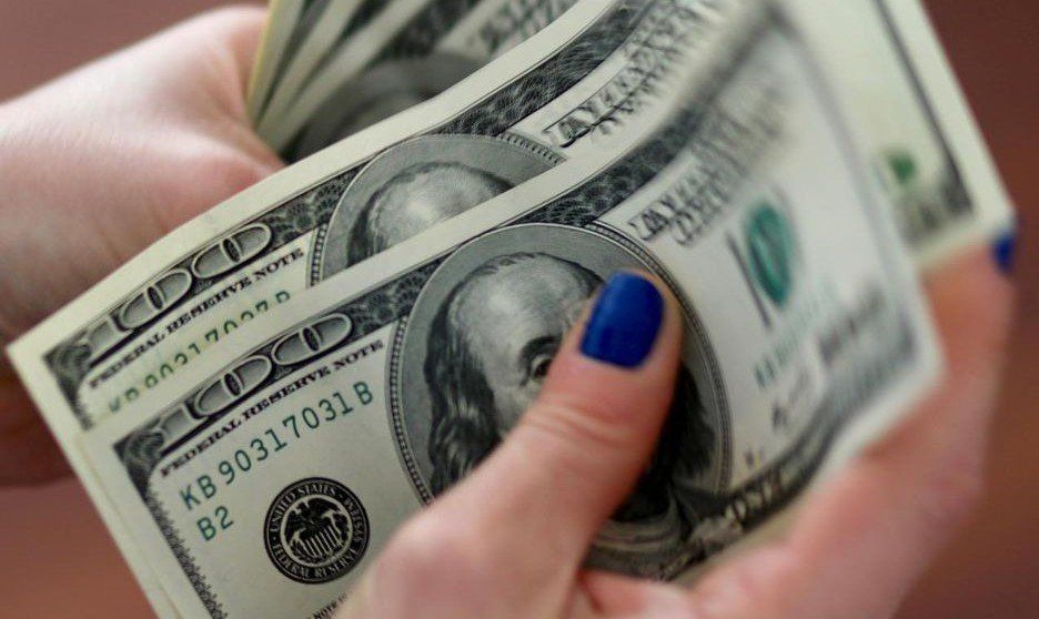 ¿Cómo saber si un dólar es falso?