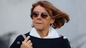 Dispuesta y juguetona, la humillante frase contra la mujer abusada por 52 hombres