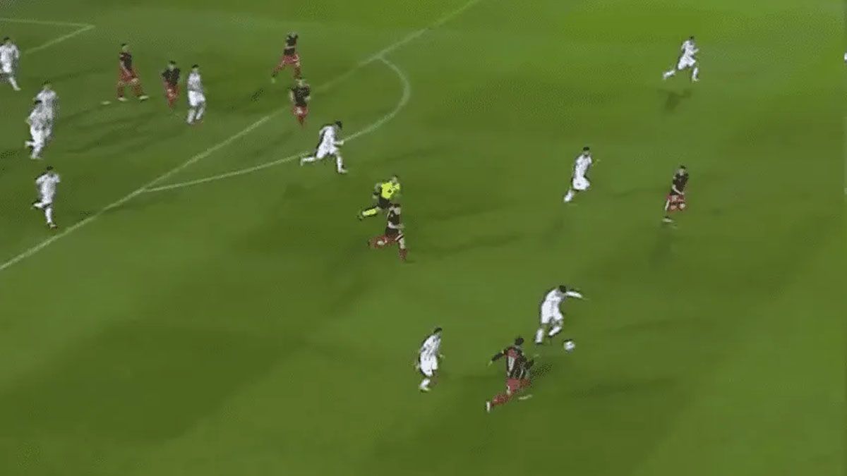 Mateo Coronel convirtió un golazo para Atlético Tucumán.&nbsp;