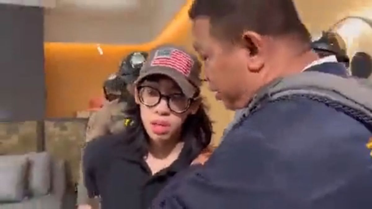 El asesino en un shopping de Tailandia tiene solo 14 años. (Foto: captura de TV).