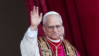 El papa León XIV lanzó su primera encíclica y advirtió sobre el peligro del tecnofascismo