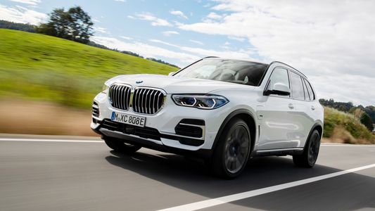 BMW utilizará neumáticos sostenibles de caucho natural