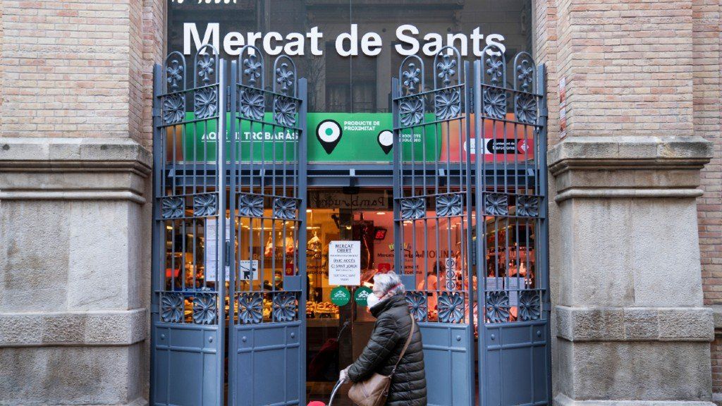Después de la cuarentena, Europa comienza la fase de reapertura de comercios y vuelta del turisimo