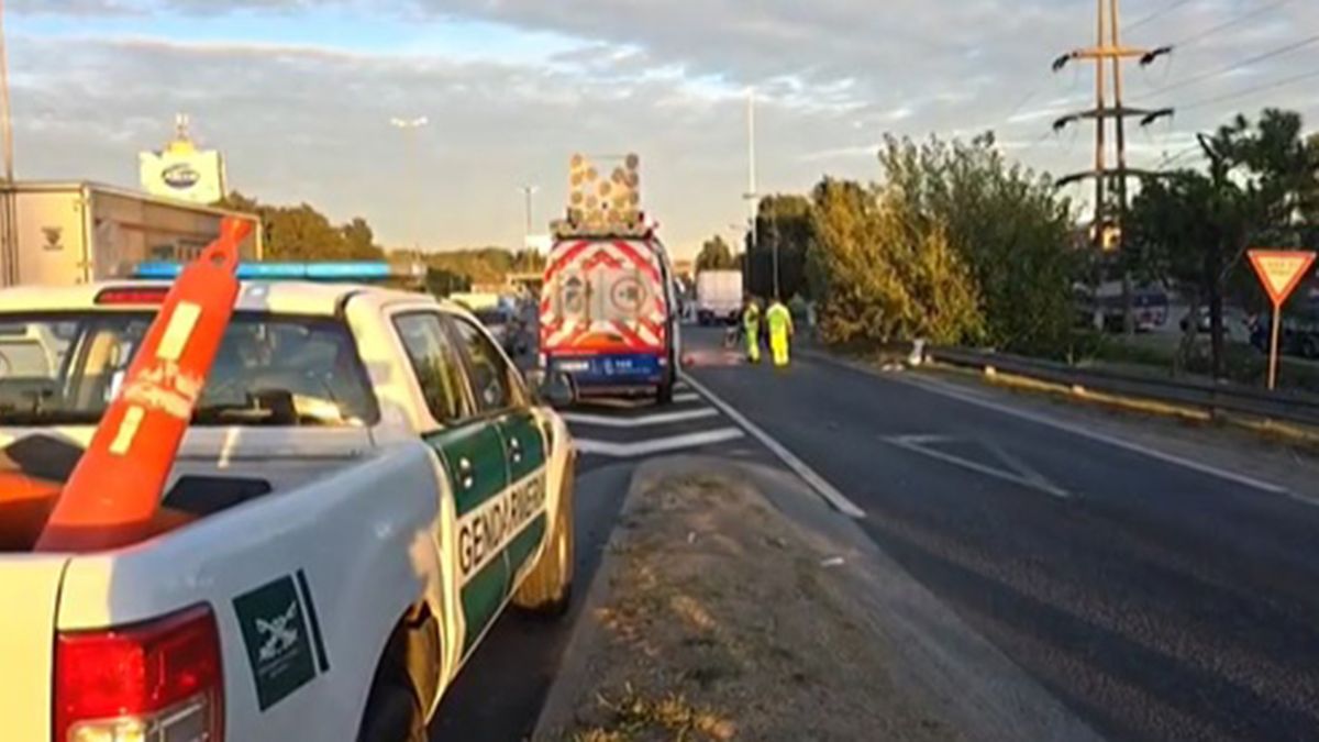 La peligrosa maniobra que hizo un motociclista de 73 años que le causó la muerte en la Panamericana. (Foto: A24.com)