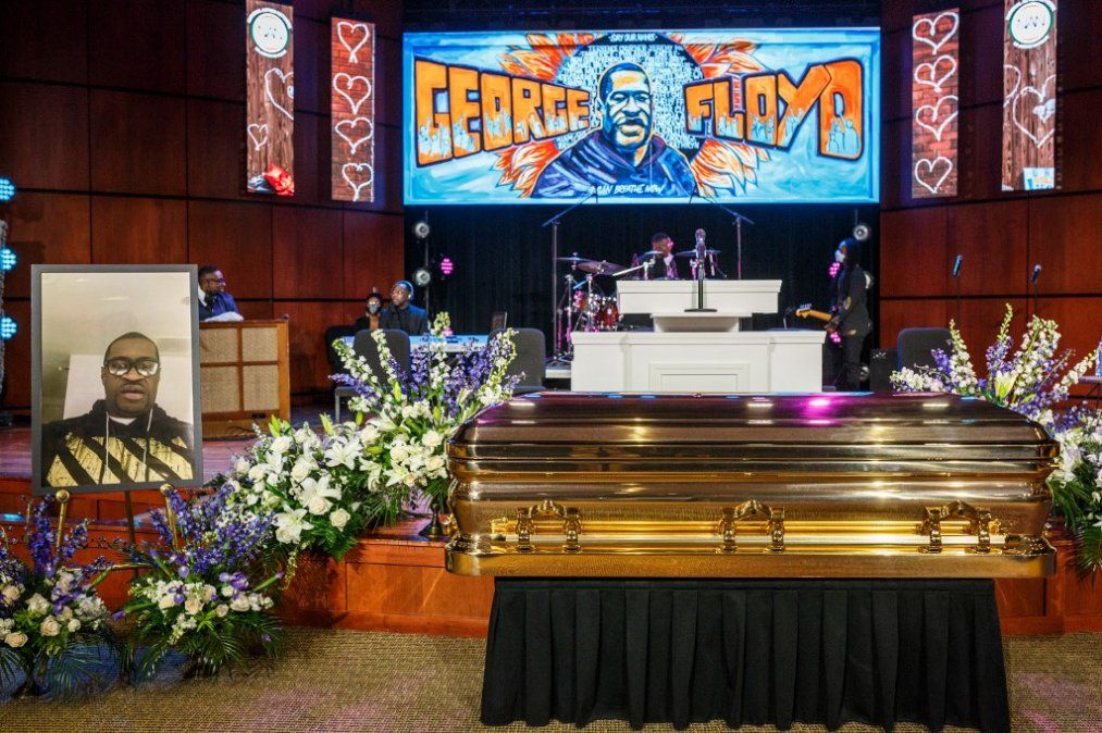 Una víctima de la pandemia de racismo: la frase que resonó en el funeral de George Floyd