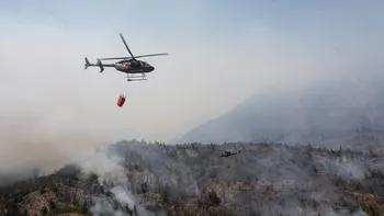 Incendios en Chubut: la ola de calor complicó la situación de los nuevos focos y reforzaron el operativo