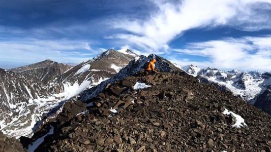 Arriesgado rescate de tres andinistas a 5.000 metros de altura, en medio de la noche y el frío