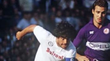murio un idolo de la fiorentina y ex rival de maradona: la dura hipotesis de las autoridades