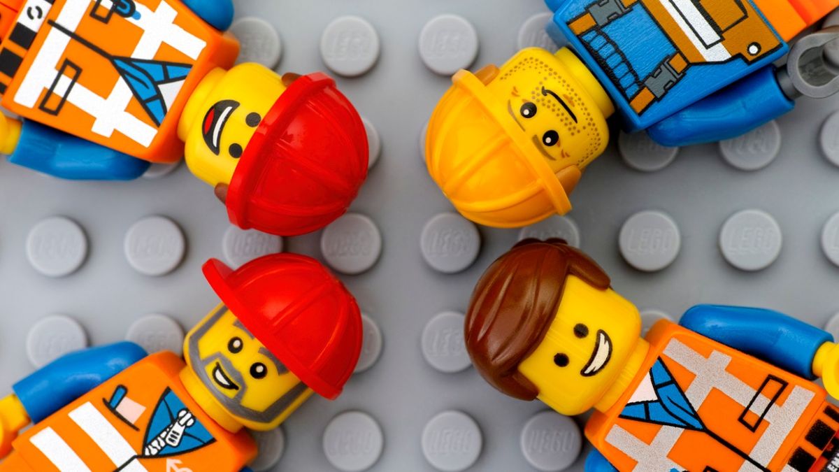La empresa Lego anunció que eliminará de sus juguetes los estereotipos de género (Foto: Lego tienda oficial).