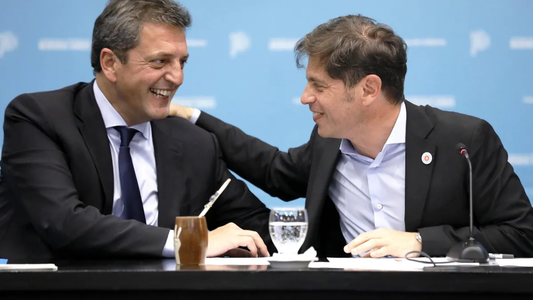Axel Kicillof respaldó la gestión de Sergio Massa: Está laburando bien en un contexto muy difícil