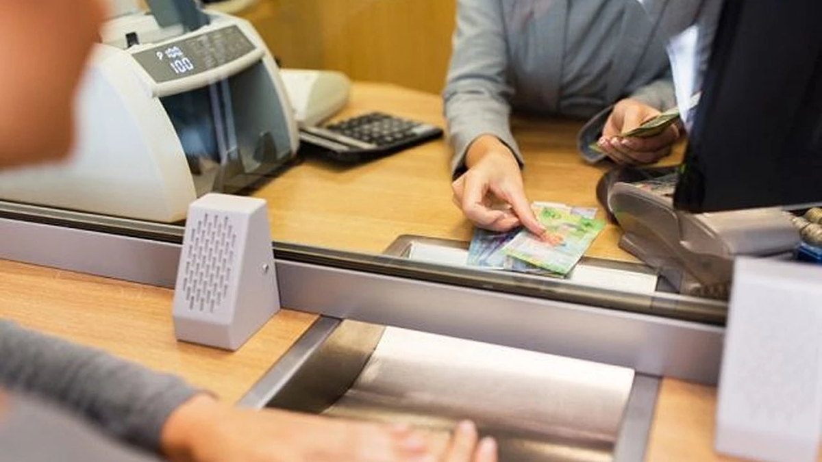 Empleados bancarios firmaron un nuevo ajuste salarial: cuánto ganarán en agosto
