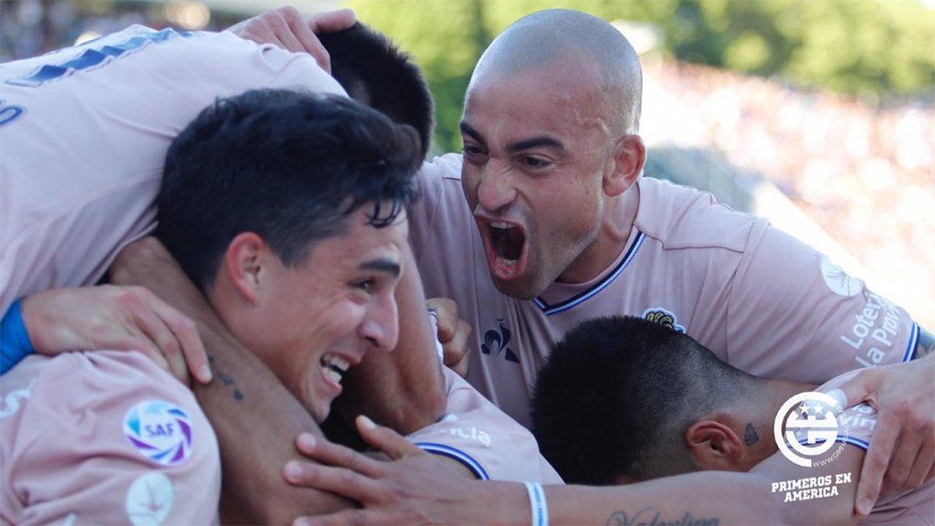El gol del joven Maxi Comba para el 2 a 1 de Gimnasia a Boca