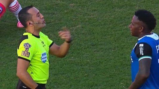 El descargo de Cuero tras su repudiable escupitajo contra Torrén en Argentinos-Banfield