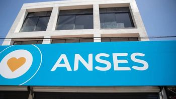 Calendario de pagos ANSES: quiénes cobran la JUBILACIÓN este miércoles 15 de MAYO