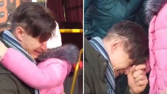 Guerra Rusia-Ucrania: desgarradora despedida entre un padre y una hija