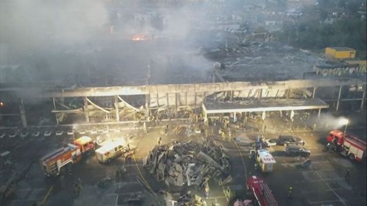 Rusia bombardeó un shopping en Ucrania y mató a 20 civiles: Es el acto terrorista más descarado de la historia europea
