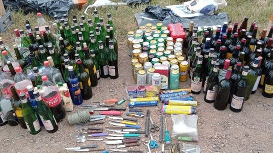 Operativo de seguridad por el Superclásico: la policía secuestró cuchillos, alcohol y drogas