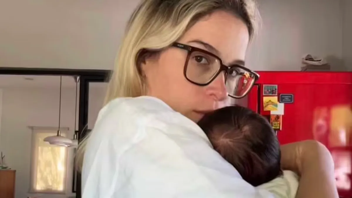 Sofía Pachano cruzó con todo a una seguidora que criticó el pelo de su bebé y la dejó en ridículo