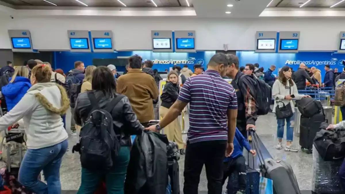 El Gobierno anunció acciones legales por las medidas de fuerza tomadas por trabajadores de Aerolíneas Argentinas. (foto: archivo)