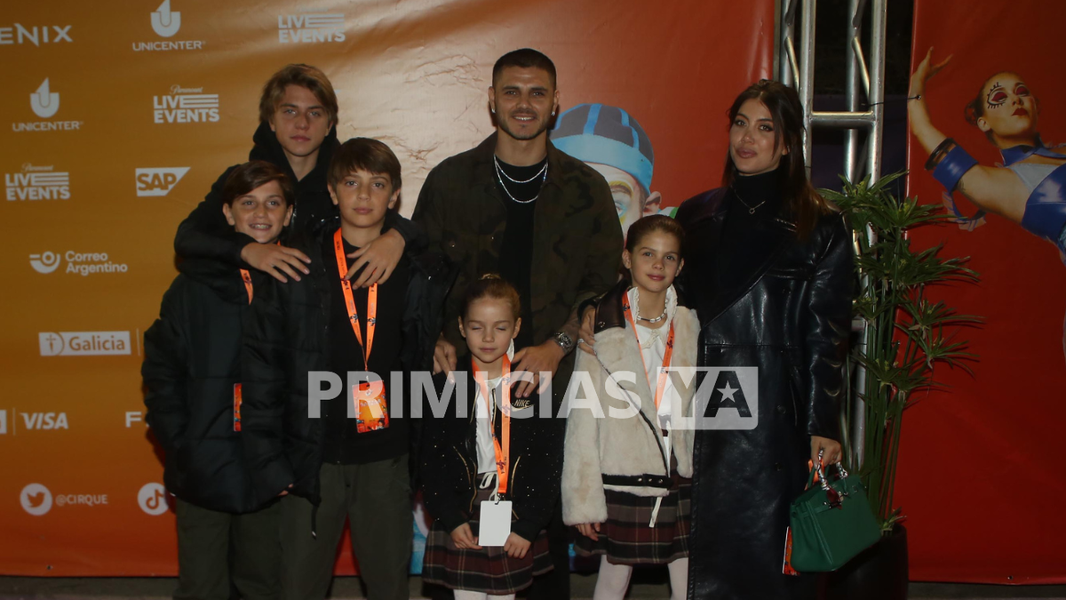Felices y reconciliados, las fotos de Wanda Nara y Mauro Icardi disfrutando de una noche en familia