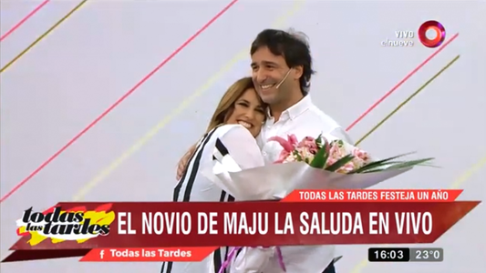 ¡Maju Lozano y su novio anunciaron su compromiso en vivo!