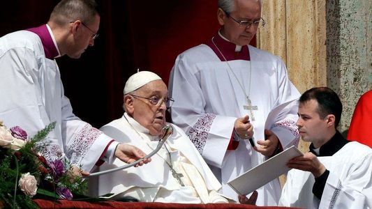 Horas antes de morir: así fue la última aparición pública del Papa Francisco