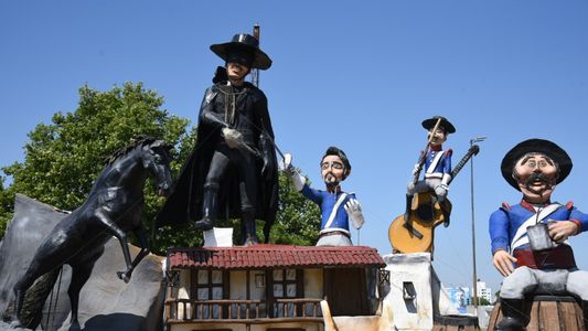 Año Nuevo: con personajes clásicos y actuales, La Plata se prepara para la quema de muñecos