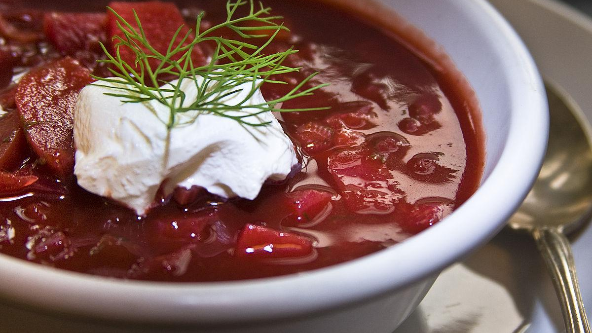 BORSCH receta: un plato versátil y LLENO de vitaminas 