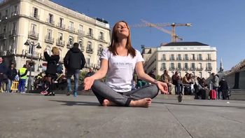 Lejos de la tele, Agustina Kämpfer abrió un canal de YouTube de Yoga